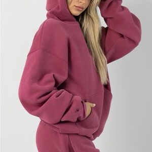 Comfrt Minimalist Berry Hoodie/Sweatpant set